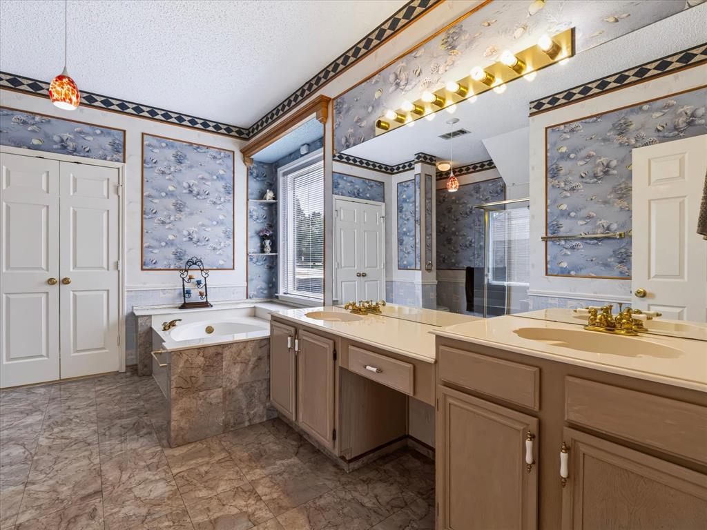 9620 Preston Vineyard Drive Property Photo 13