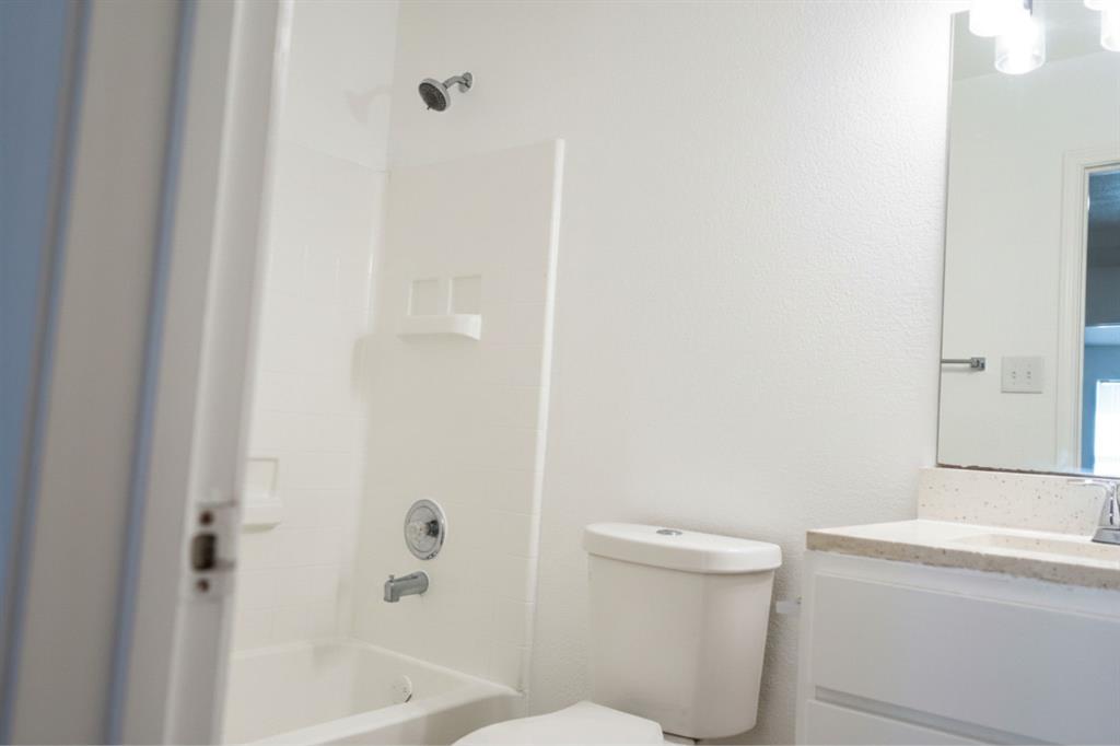 4929 Creek Ridge Trail Property Photo 21