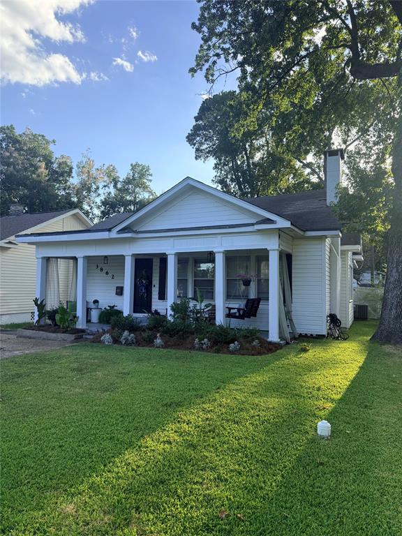 3862 Fairfield Avenue Property Photo 2