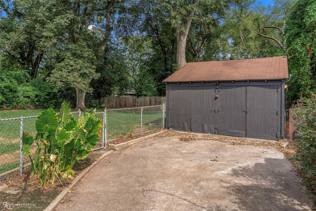 123 Ardmore Avenue Property Photo 26
