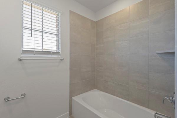 1563 Coldwater Way Property Photo 32