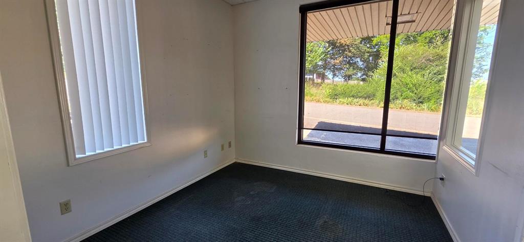101 Cedar Avenue Property Photo 18