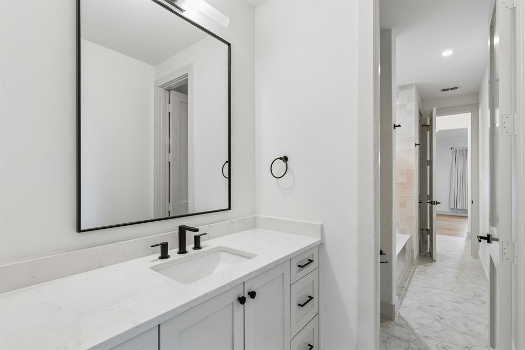 7403 Robin Road Property Photo 28