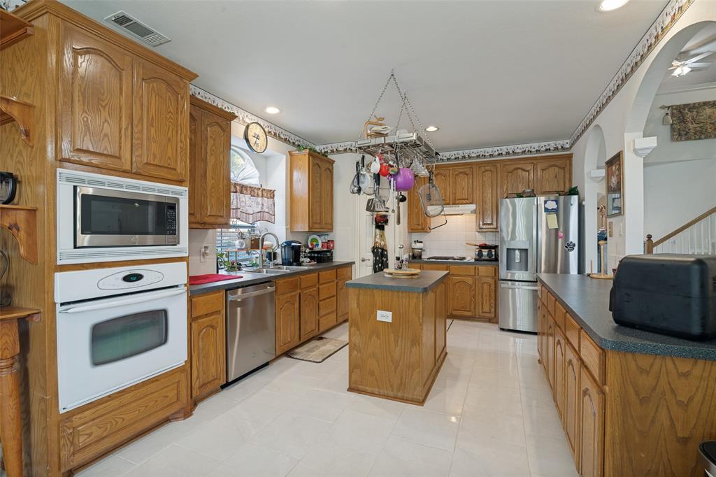 2213 Ranch Road Property Photo 8
