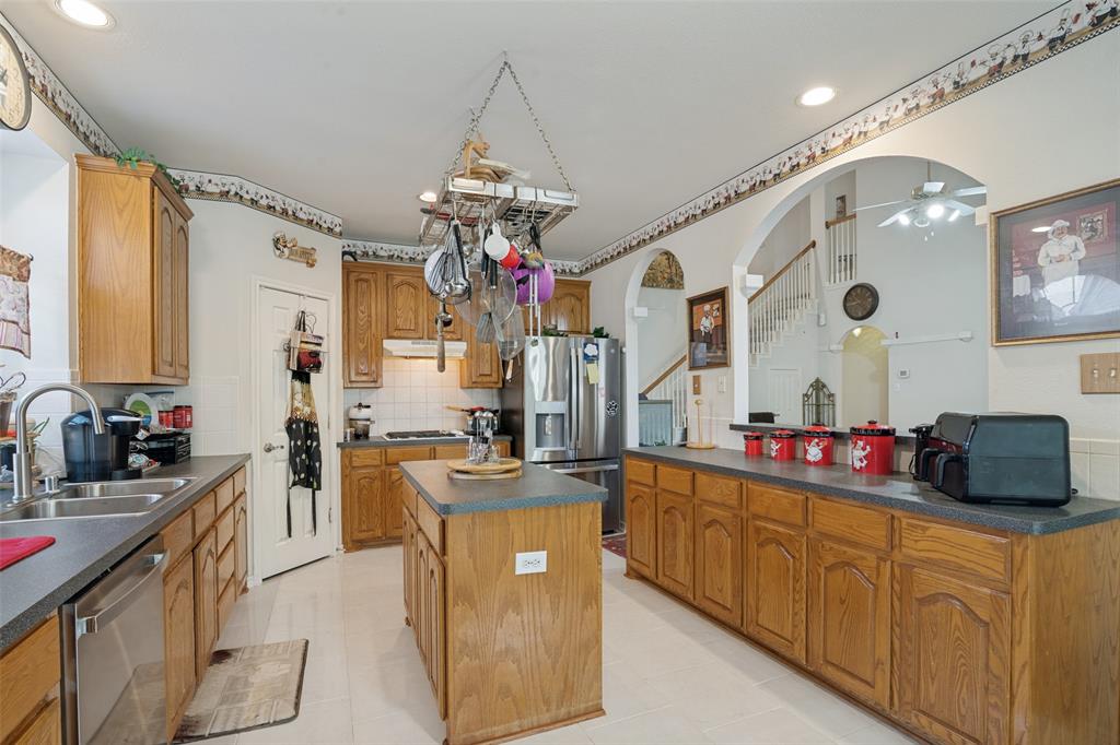 2213 Ranch Road Property Photo 9