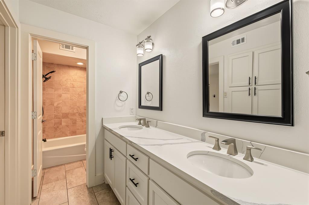 9123 Windcrest Drive Property Photo 24