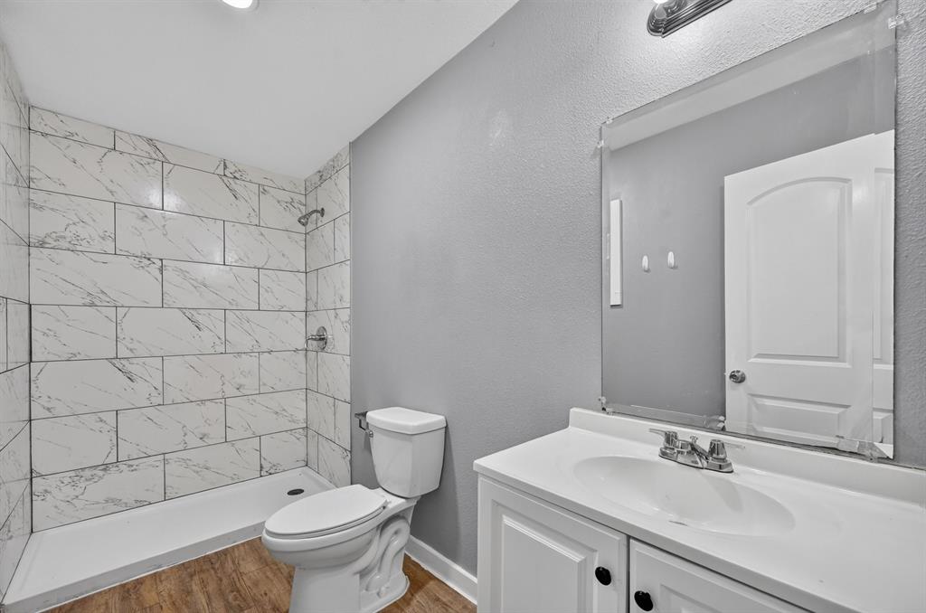 8323 Lapanto Lane Property Photo 9