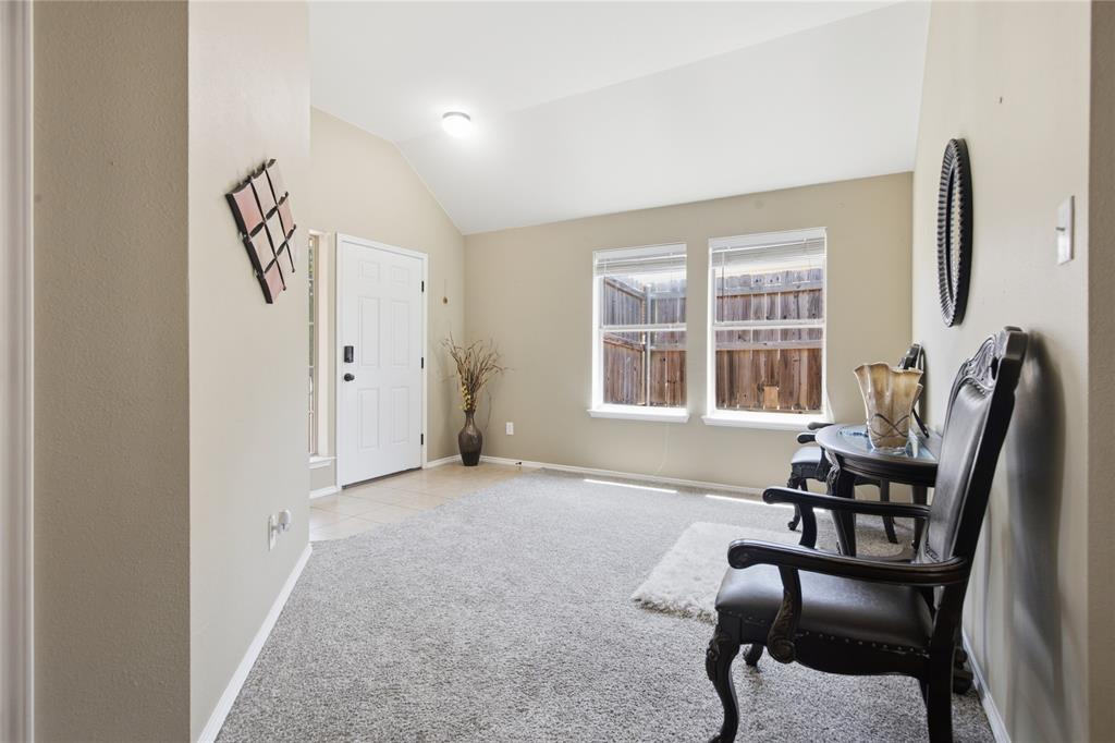 6204 Granite Creek Drive Property Photo 7