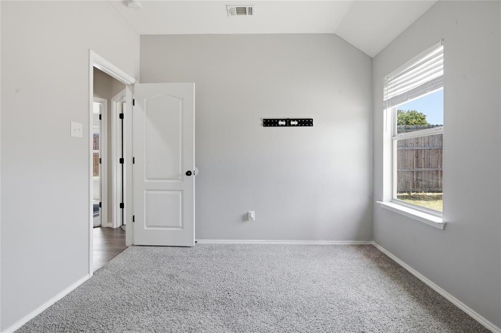 6204 Granite Creek Drive Property Photo 19