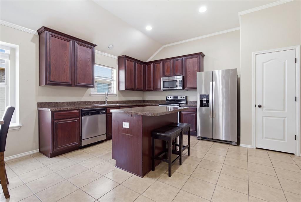 6204 Granite Creek Drive Property Photo 23