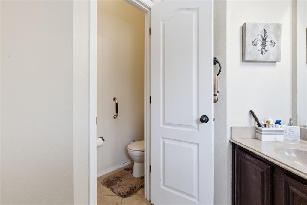 6204 Granite Creek Drive Property Photo 27