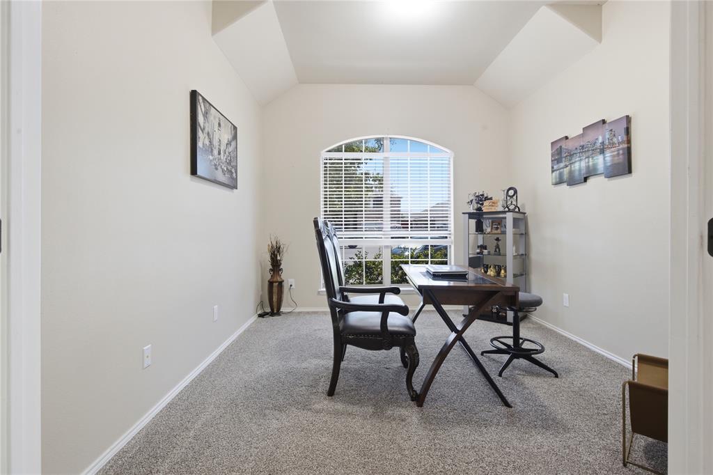 6204 Granite Creek Drive Property Photo 28