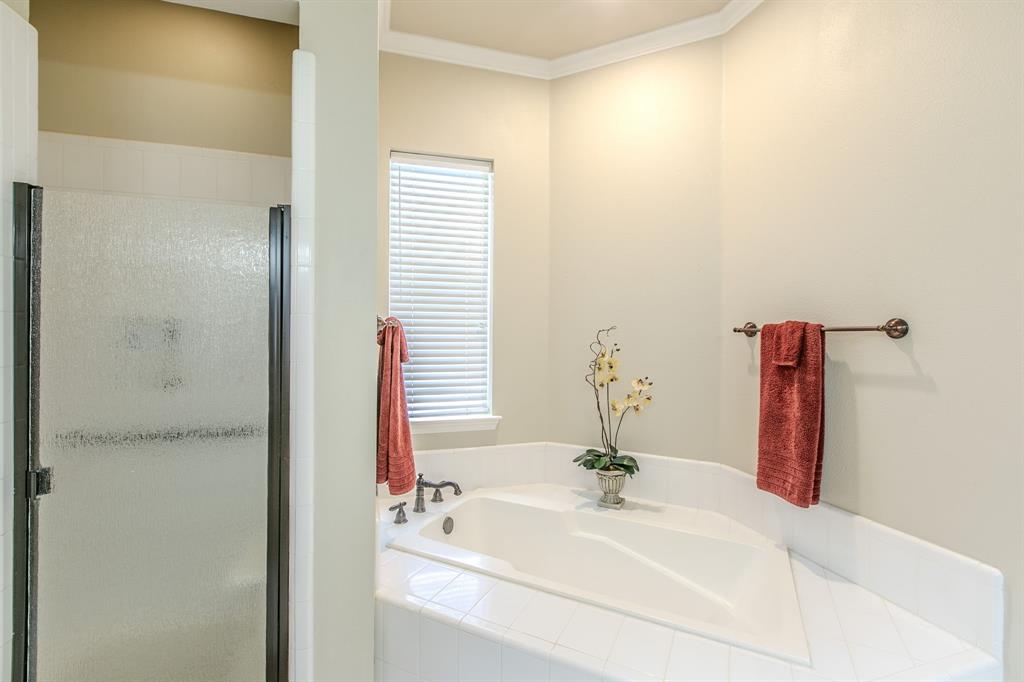757 Village Green Drive Property Photo 17