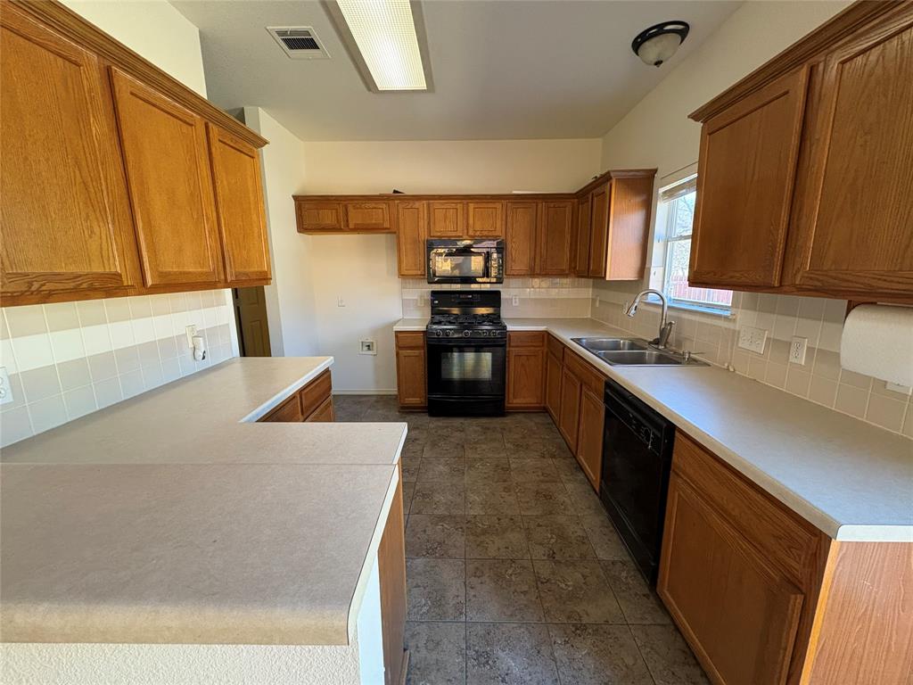 1440 Thibodeaux Drive Property Photo 3