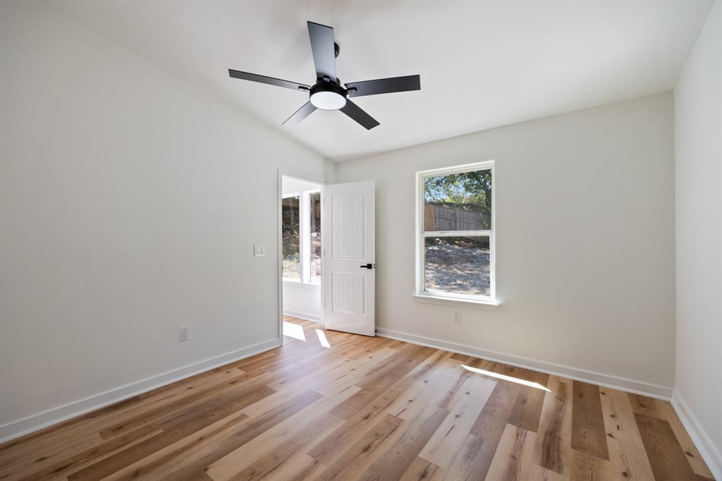 7725 Trailridge Drive Property Photo 17