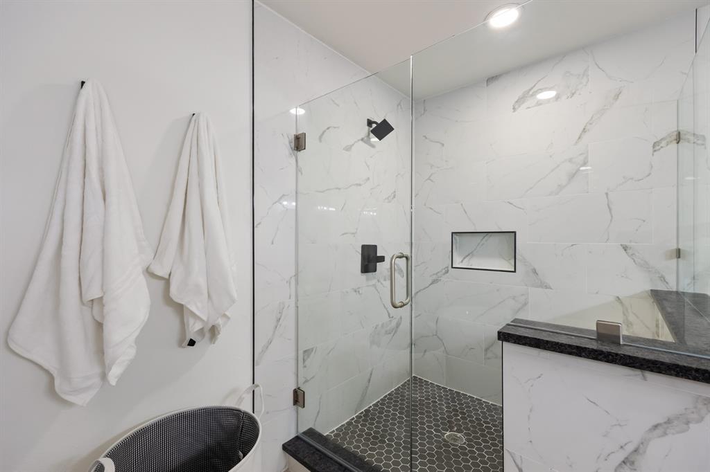 7725 Trailridge Drive Property Photo 28