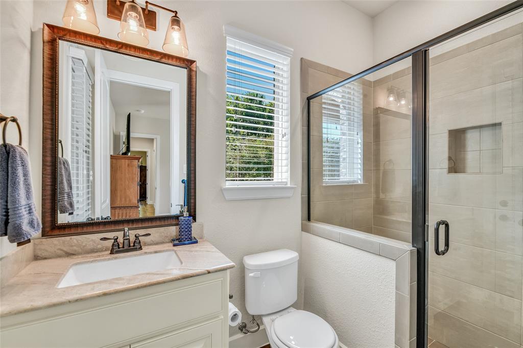 108 Falcon Crest Drive Property Photo 8