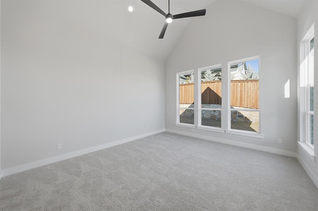 940 Shady Oaks Drive Property Photo 17