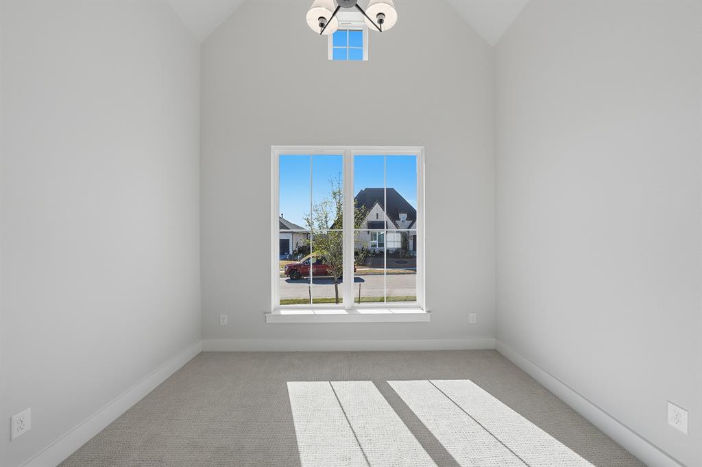 940 Shady Oaks Drive Property Photo 23