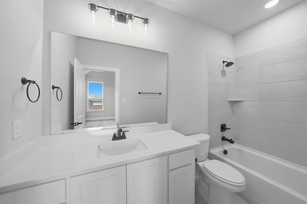 940 Shady Oaks Drive Property Photo 32