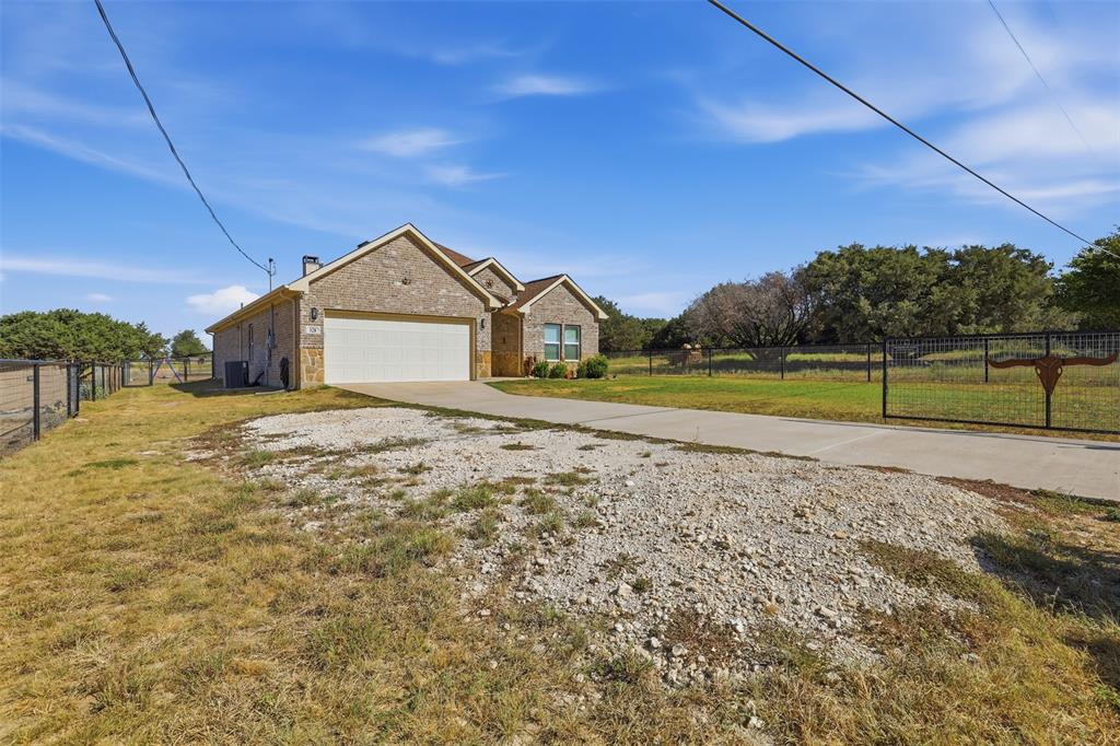 328 Ridge Drive Property Photo 3