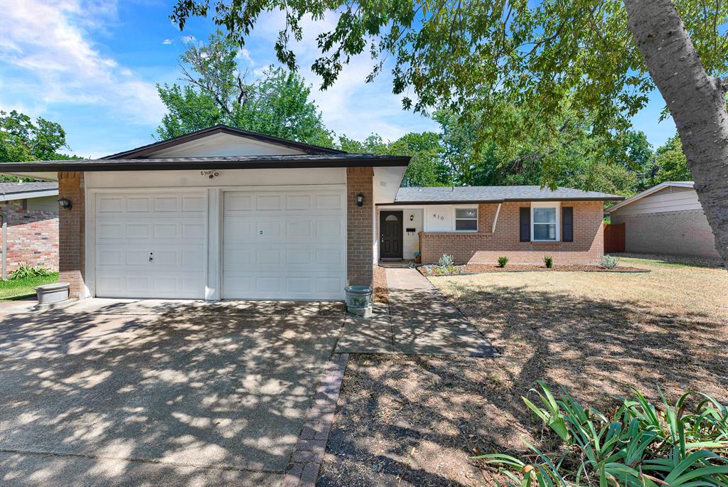 410 Melrose Drive Property Photo 1