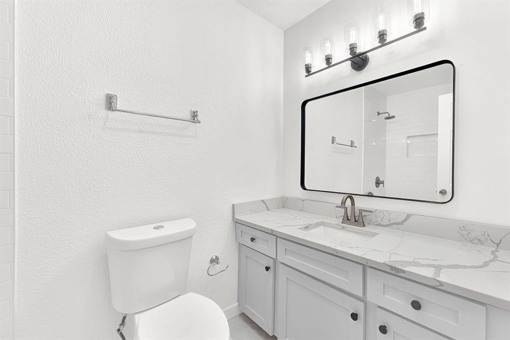 410 Melrose Drive Property Photo 5