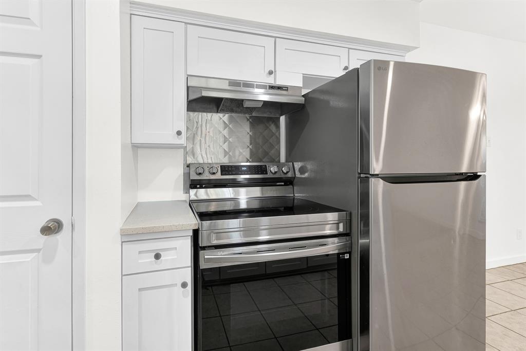 410 Melrose Drive Property Photo 11