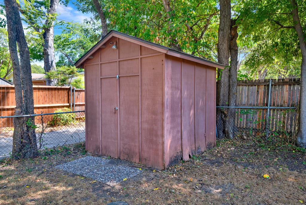410 Melrose Drive Property Photo 24