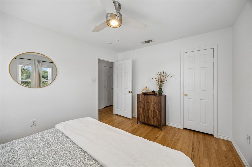 3290 Olive Place Property Photo 17