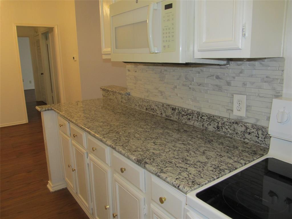 9600 Royal Lane 506 Property Photo 15