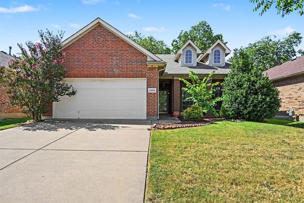 2204 Priscella Drive Property Photo 1