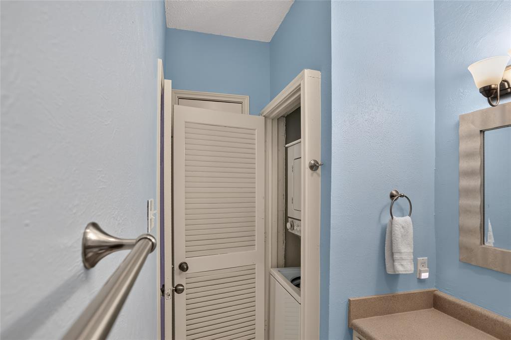 2105 Count Fleet Drive 217 Property Photo 11