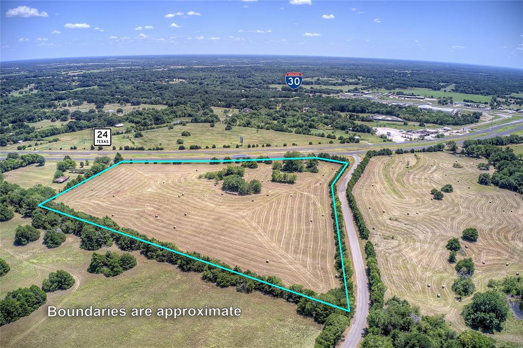 438 State Highway 24 Property Photo 1