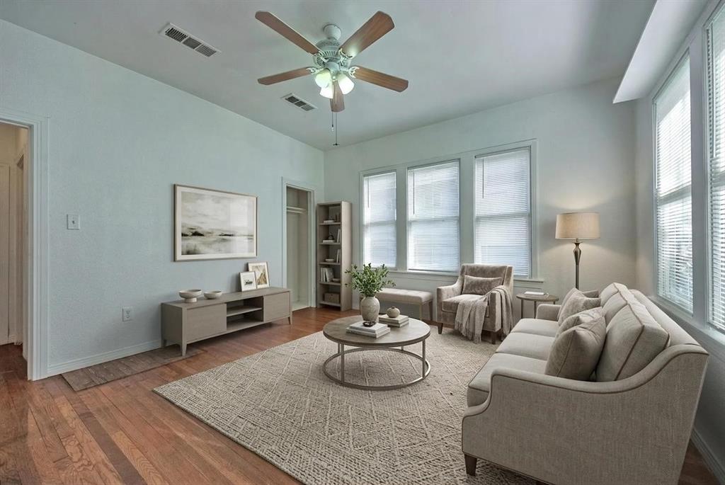 5407 Worth Street Property Photo 4