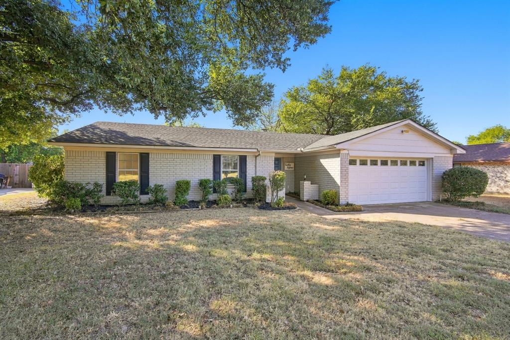 1215 Cindy Lane Property Photo 3