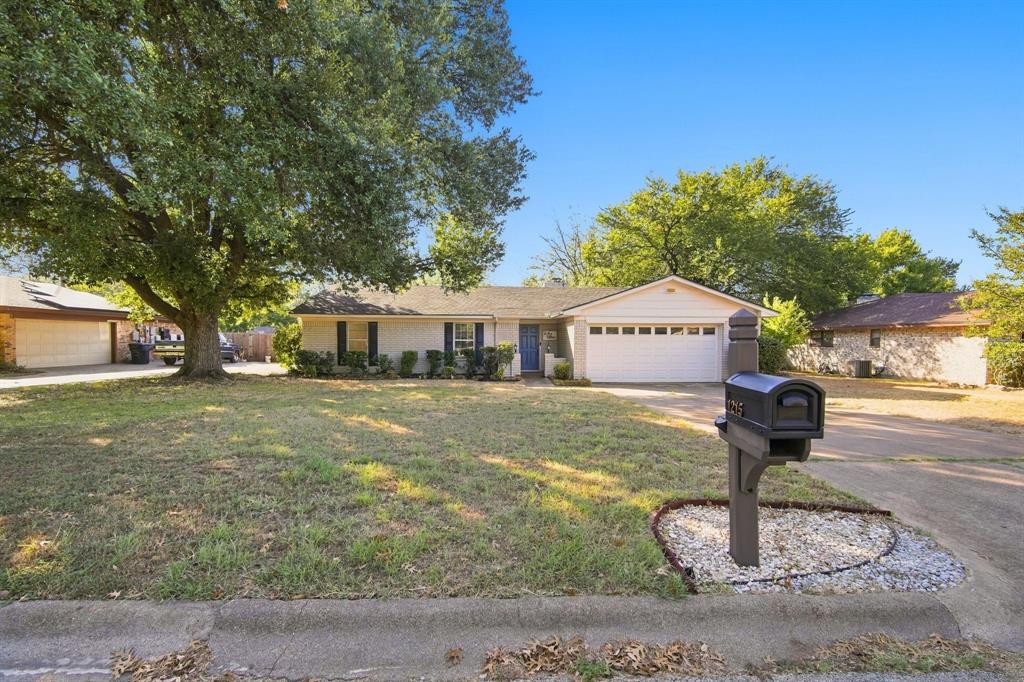 1215 Cindy Lane Property Photo 6