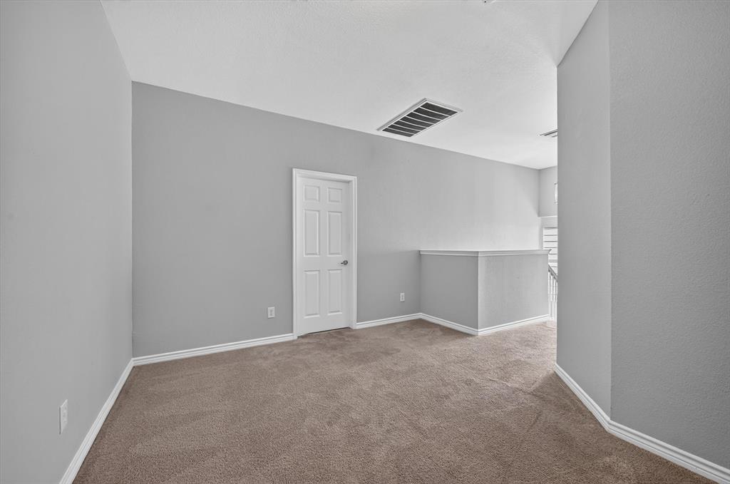 1013 Wenk Drive Property Photo 23