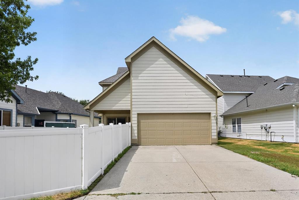 1013 Wenk Drive Property Photo 27