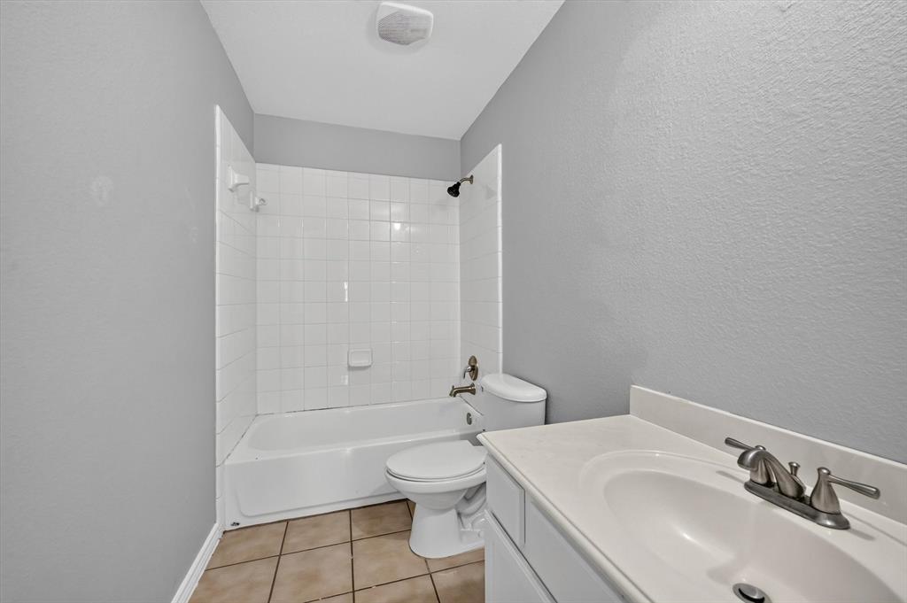 1013 Wenk Drive Property Photo 38