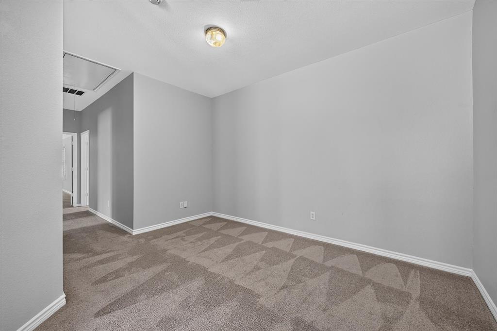 1013 Wenk Drive Property Photo 40