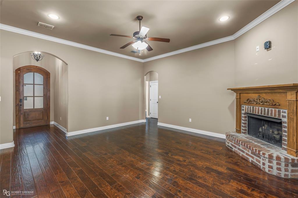 1008 Green Wood Circle Property Photo 4