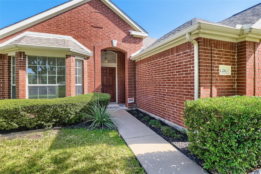 1208 Dover Heights Trail Property Photo 1