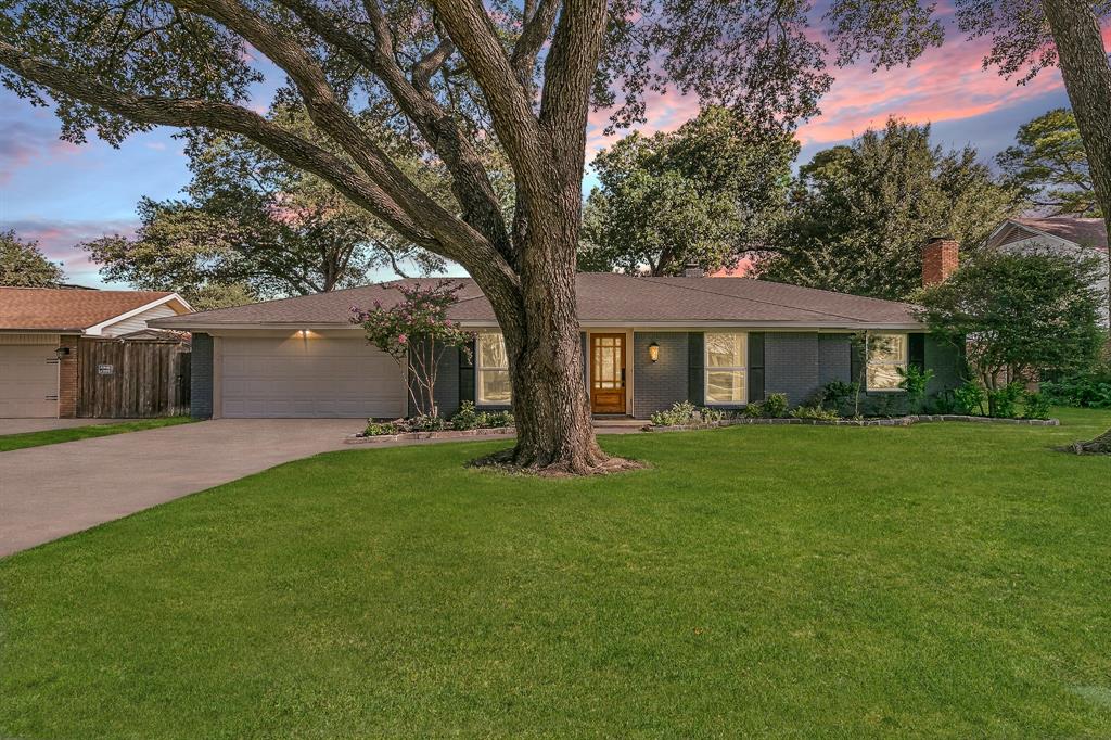 2109 Friar Tuck Drive Property Photo 1