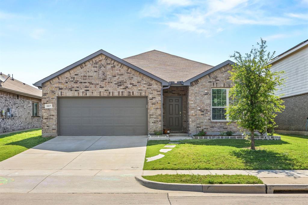 1017 Waverly Drive Property Photo 1