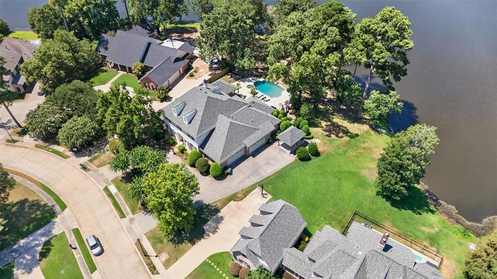 1074 Waters Edge Circle Property Photo 39