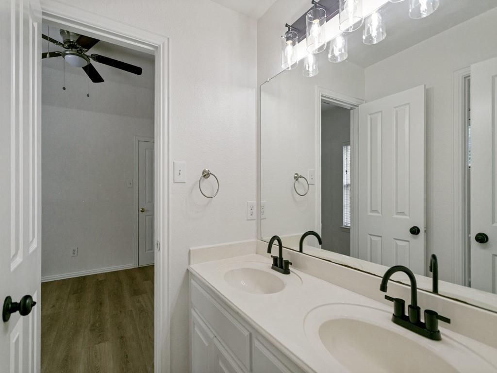 1408 Stillforest Drive Property Photo 20