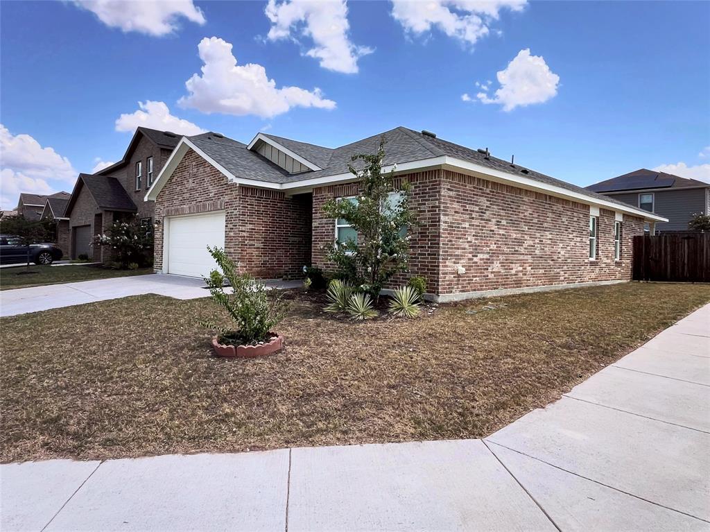 8400 Hawkview Drive Property Photo 1