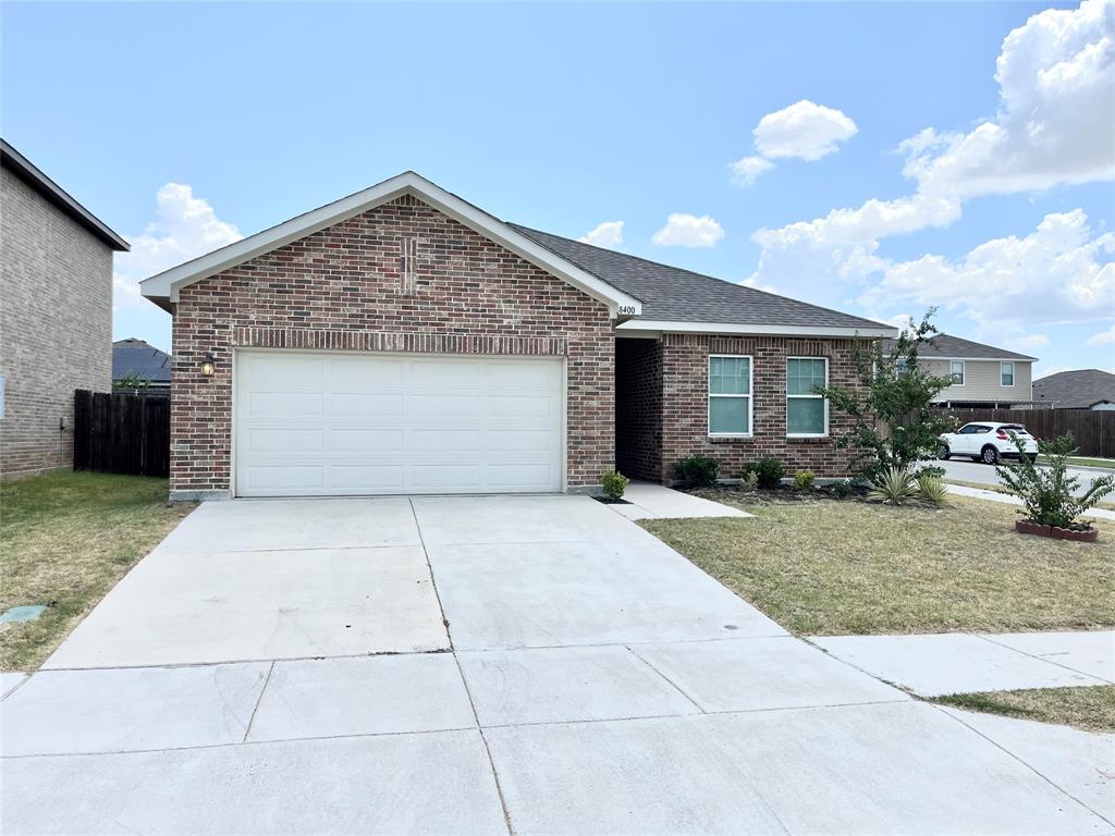 8400 Hawkview Drive Property Photo 2