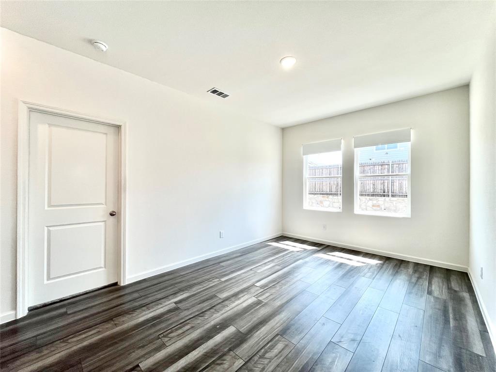 8400 Hawkview Drive Property Photo 12